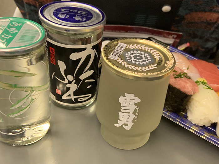 ぽんしゅ館でお土産として購入したワンカップサイズの日本酒